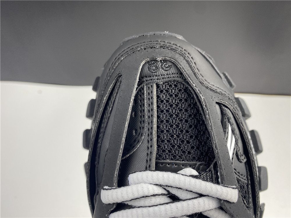 BLG TRACK SNEAKER BLACK